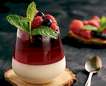 Meyve Çaylı Panna Cotta